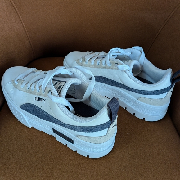 Puma Shoes - Puma Mayze White and Gray Sneakers